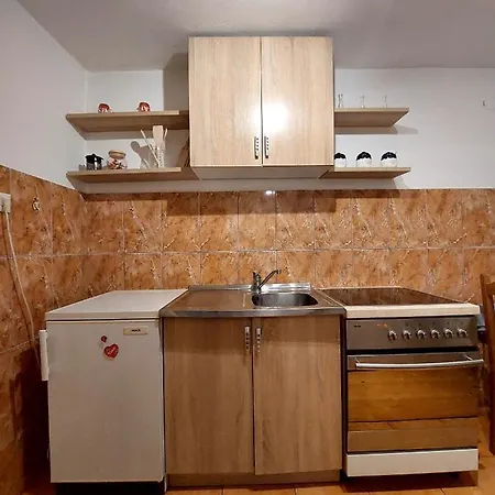 Apartments Foca *